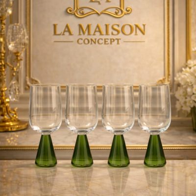 Copo de Vinho Com Haste Verde